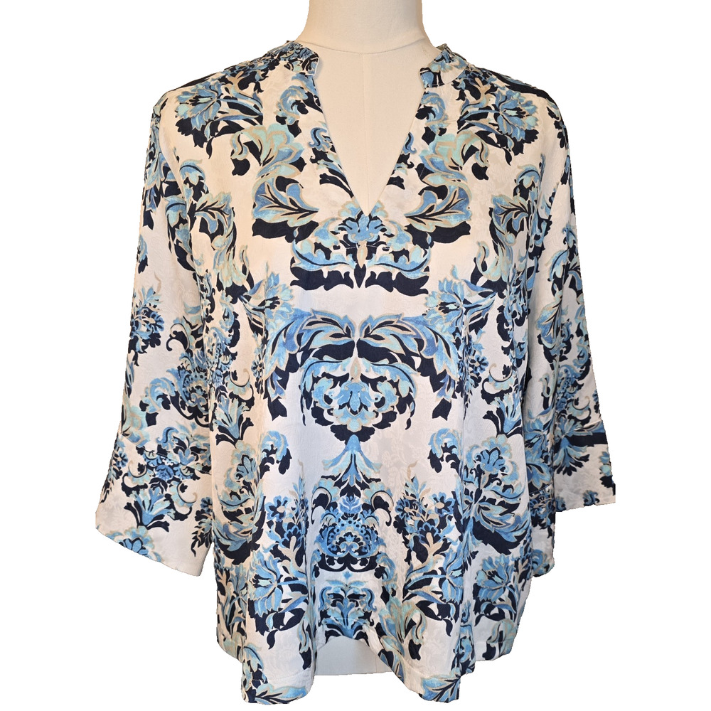 NWT L Women's Blue Floral Blouse with 3/4 Sleeve JM Collection MSRP $59‎